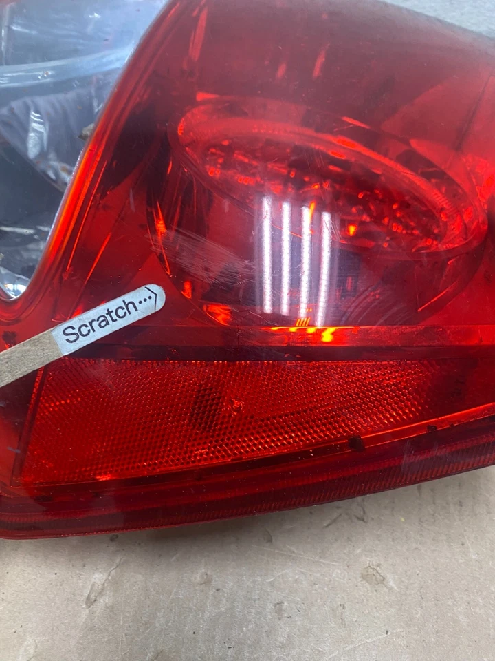 Luz trasera lateral izquierda conductor Kia Spectra 2007 2008 2009 OEM M2072 DG Foto 4 de 4