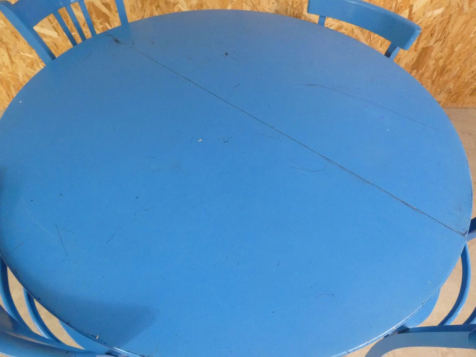 table à manger ronde avec 4 chaises et 2 rallonges bleu vintage - Photo 4/4