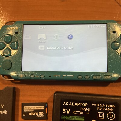 Rare Turquoise Sony PSP 3000 3004 System w/ 64gb Memory Card