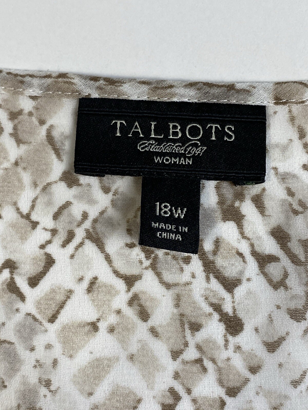 Talbots Blouse Plus 18W Brown Python Print Pin-Tu… - image 3
