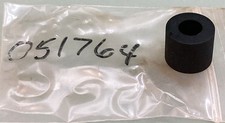 NEW REPLACES BARNES 051764 GROMMET,NEOPRENE,.906_OD