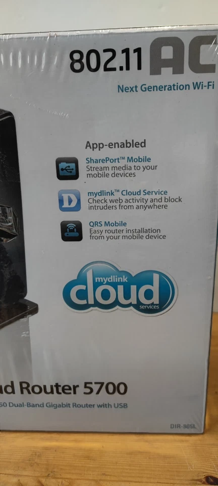 D-Link AC1750 Dual-Band Gigabit Router with USB - DIR-8695L - New and Sealed - Image 2 of 4