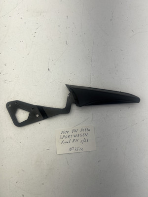 2011-2014 Volkswagen Jetta Wagon Front Right Seat Adjuatment Handle OEM.