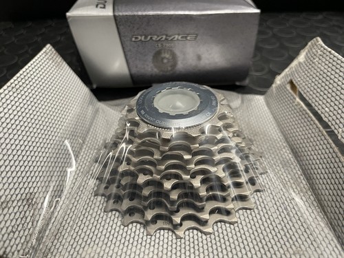 Cassette Pignoni Shimano DURA ACE CS-7900 12-23t TITANIUM 10 Speed - Foto 5 di 7