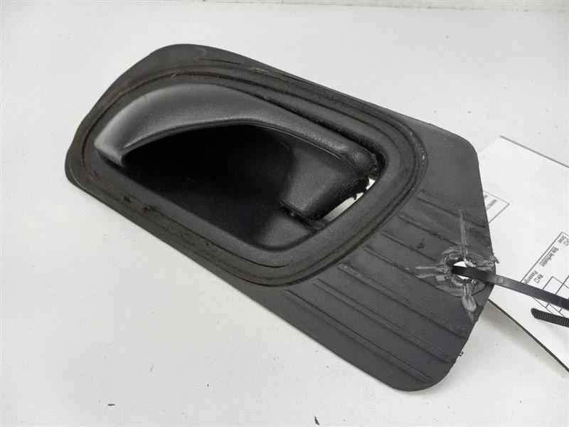 1994-2002 FORD RANGER ПЕРЕДНЯЯ ЛЕВАЯ ВНУТРЕННЯЯ ДВЕРНАЯ РУЧКА - Изображение 3 из 4