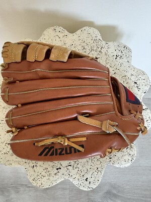 MIZUNO MM 130 Glove North American Steerhide Super Flex Palm Professional Model