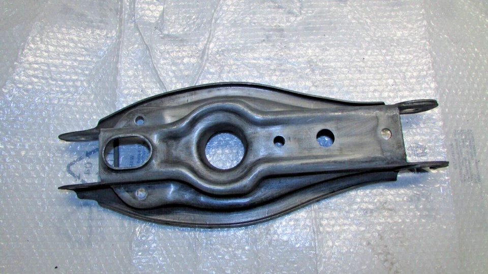 2006-2011 宝马 325i 328i 335i 降低控制臂弹簧后方右原始设备制造商 — 第 2/4 张图片