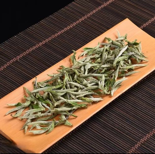 100g Premium White Peony(Bai Mu Dan), early spring white tea, floral peony tea - Picture 4 of 5