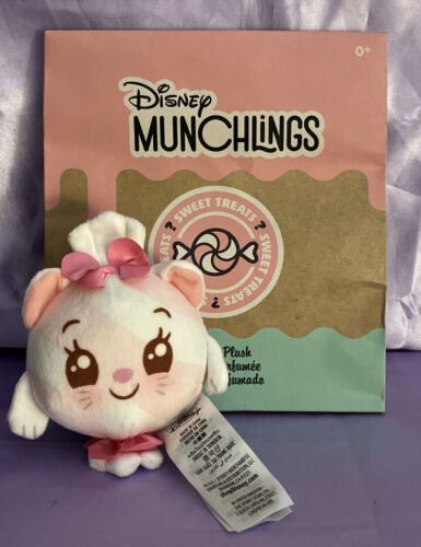 Disney Munchlings Marie Strawberry Confection Sweet Treats Plush New