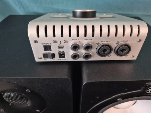 Universal Audio Apollo Twin Duo Thunderbolt 3 Audio Interface