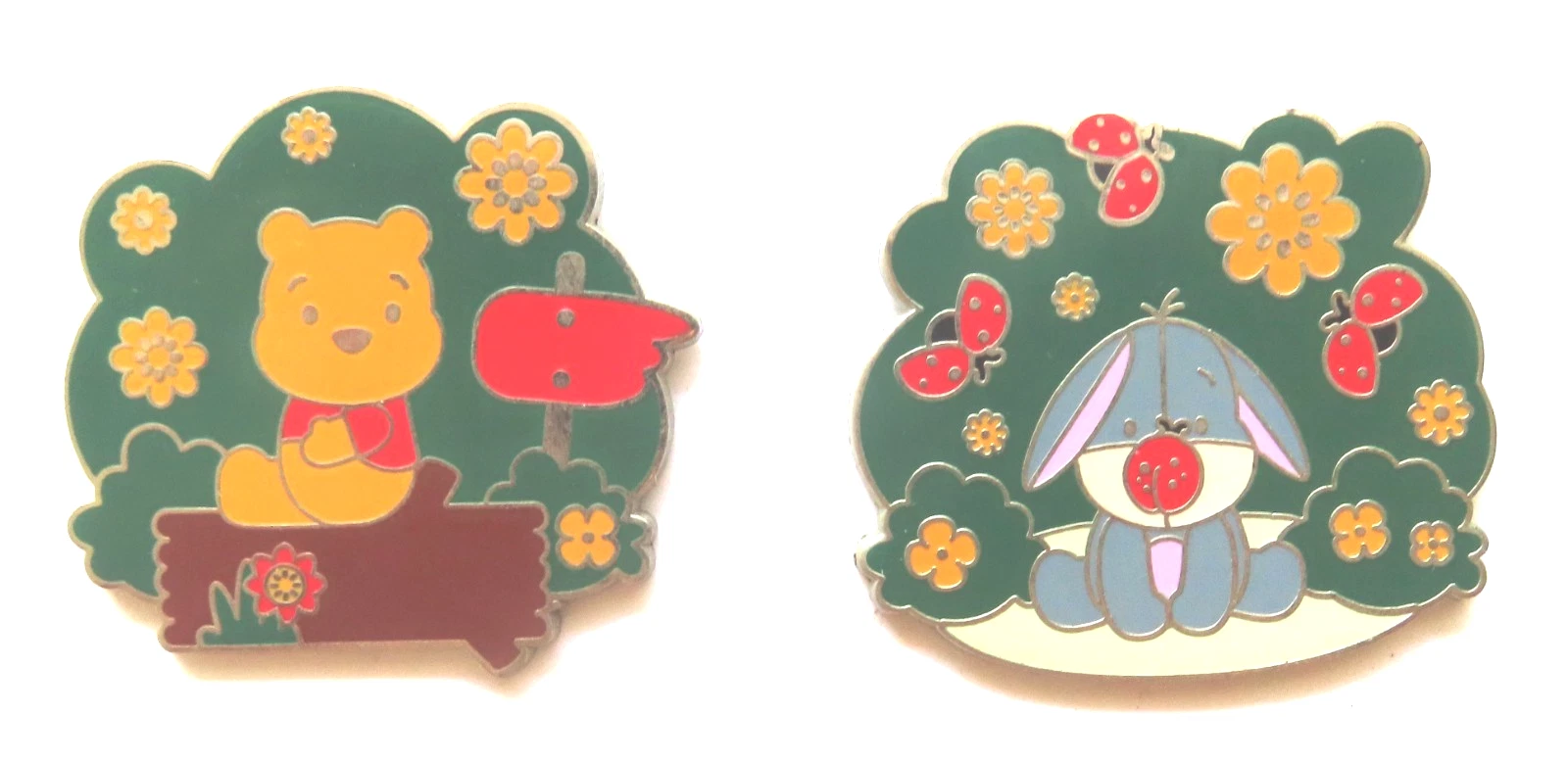 Hong Kong Disneyland pins: "Cute" characters tin set pair: Pooh & Eeyore