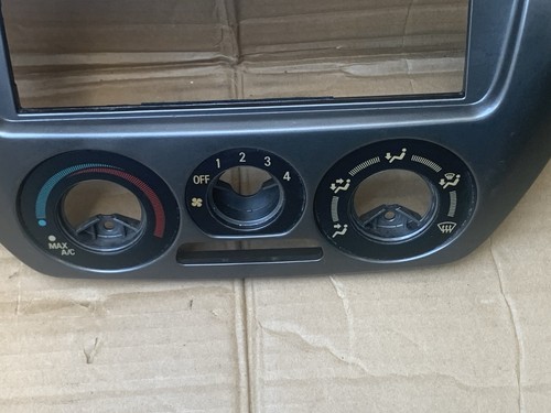 02-05 Mitsubishi Lancer Radio Heater Climate Temperature Control Bezel - Picture 4 of 7