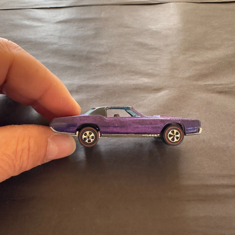 RARO ORIGINAL 1968 HOT WHEELS REDLINE PÚRPURA PERSONALIZADO ELDORADO HK COCHE NEGRO INT CASI NUEVO Foto 4 de 4