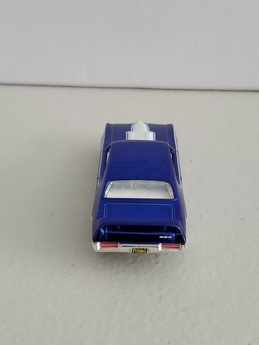 Hot Wheels Redline Club RLC Selections '69 Pontiac GTO Real Riders - Picture 4 of 5