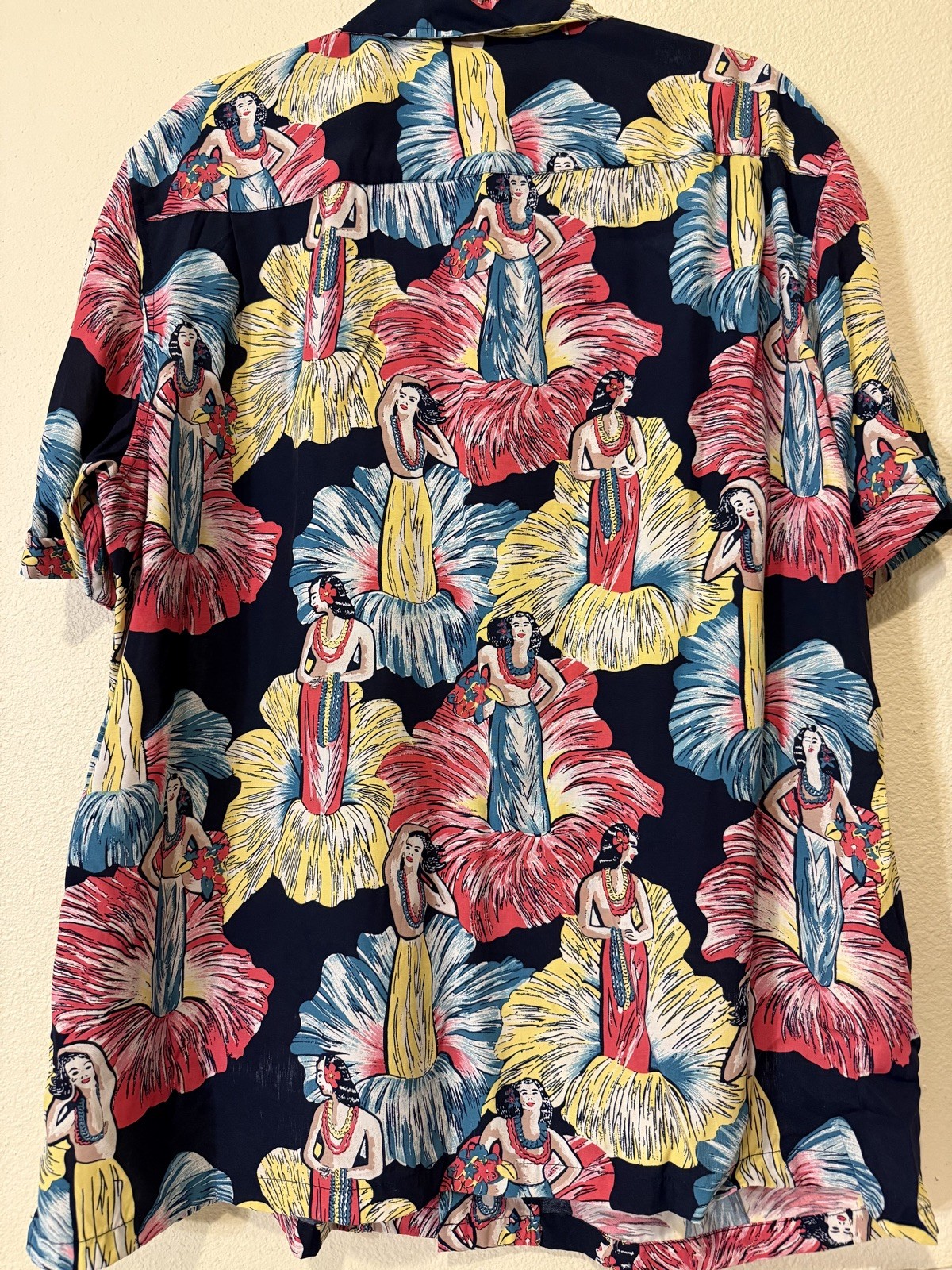 Vintage 70s Lucky Beach Hula Wear Paradise Found Hawaiian Shirt Size L 