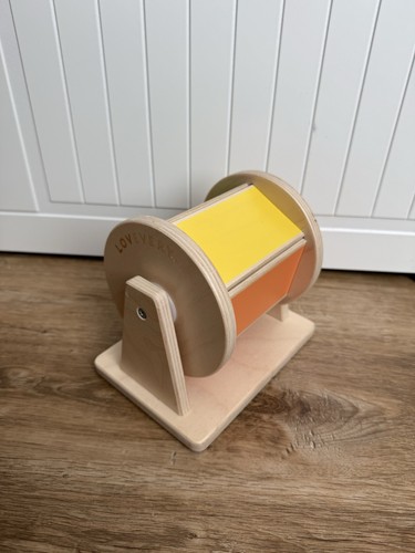 Lovevery Spinning Rainbow From The Senser Play Kit 5-6 Months