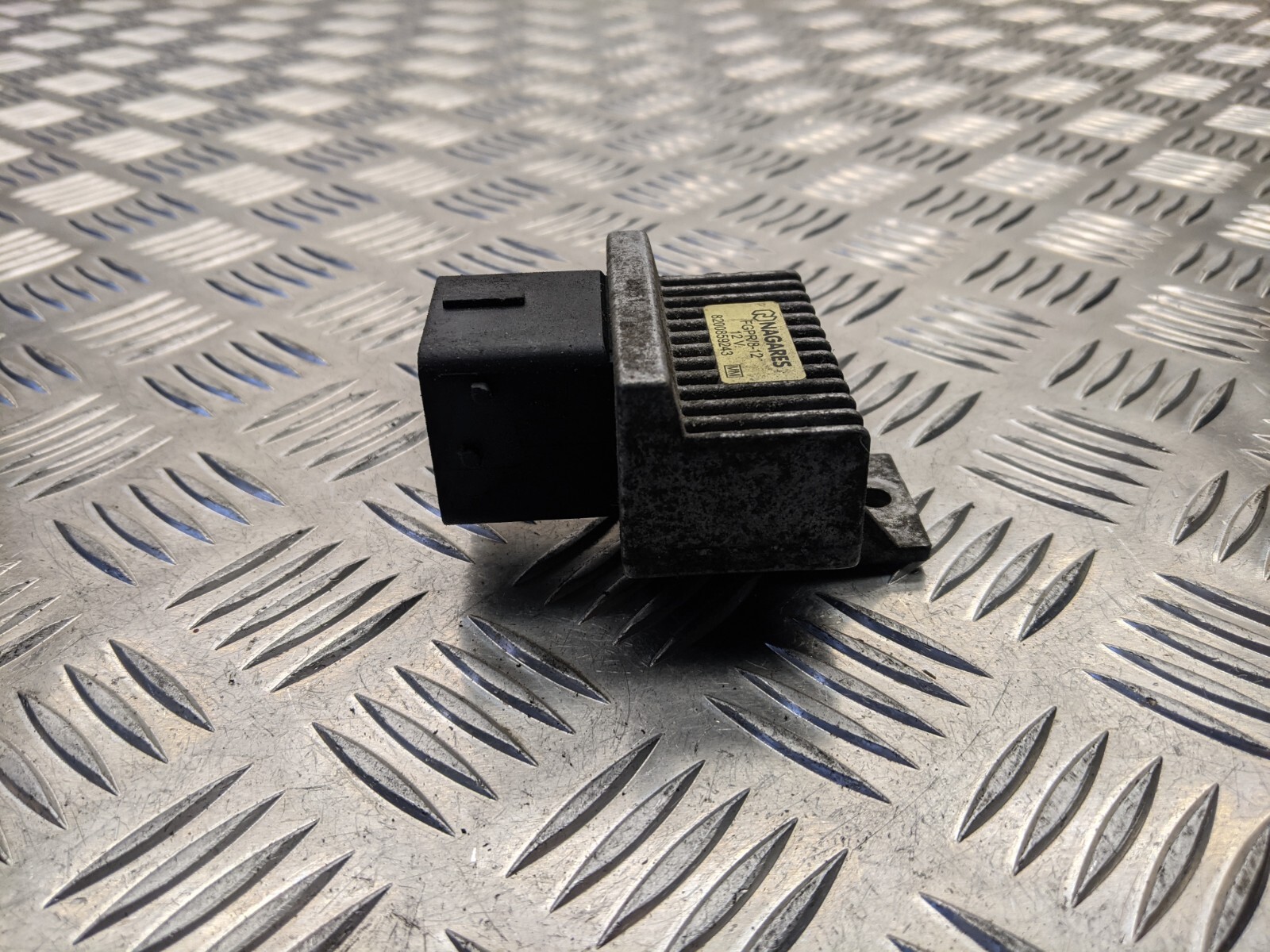 Pommeau De Vitesse 205 Relais De Bougie De Préchauffage Pour