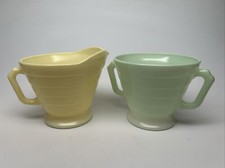 Vtg HAZEL ATLAS MODERNTONE PLATONITE Pastel CREAMER  SUGAR - GREEN  YELLOW USA