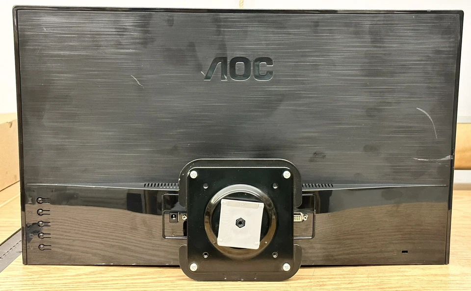 AOS IPS LCD MONITOR - Image 4 of 4