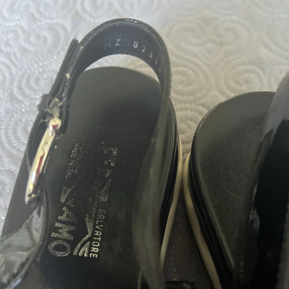 Salvatore Ferragamo Mujer Talla 8 M Negro Sandalia Lentejuelas Suela de Goma Zapatos Foto 3 de 4