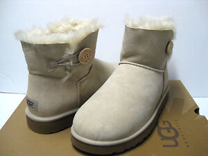 ugg bailey bow beige