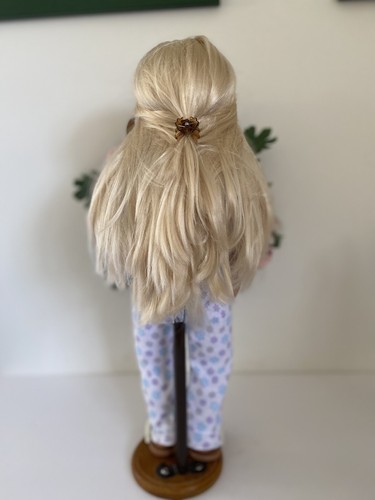 De colección Nuestra Generación H1800-02 Muñeca Cabello Rubio Ojos Azules Zapatos Cartera 18" Usado en Excelente Condición - Imagen 8 de 12