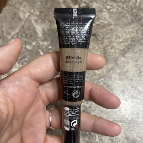 Sephora 04 MATTE DEEP TAUPE Tinted & Cooling Eye Primer - Picture 2 of 3