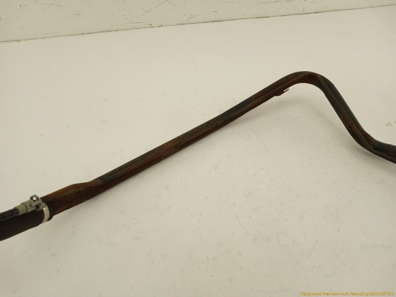 Saab 9-3 Fuel Gas Filler Neck Funnel 2.8L 6 Cylinder Fits 2003-2011 03 04 05 06