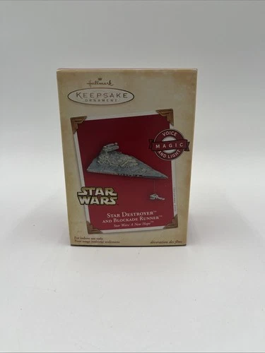 Hallmark Keepsake Ornament Star Wars Star Destroyer Blockade Runner 2004 Magic