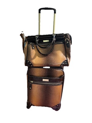 Samantha Brown Luggage 2 Pc Set SAM 22 Expand Upright Spinner & Bag Croc