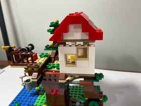 2013 LEGO Creator 3 In 1 Treehouse 31010 INCOMPLETE w/ Extra Pieces Minifigs