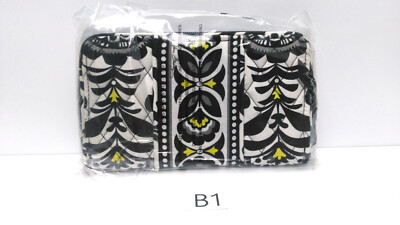 Vera Bradley Accordion Wallet FANFARE Accordian NWT Exact Item B1