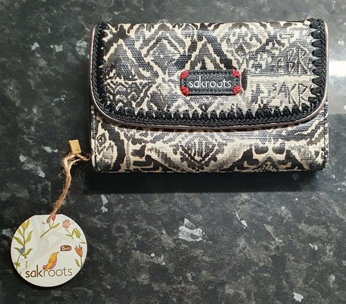 sakroots artist circle large wallet