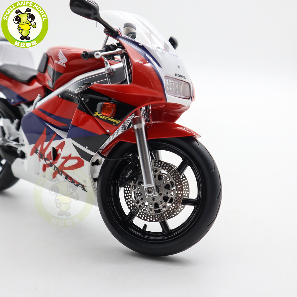 LCDMODELS　1/12　HONDA　NSR250R　SP 1/12 LCD Honda NSR250R SP Red Motorcycle alloy model