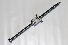 NSK Kugelumlaufspindel mit Flanschmutter 04H7-0033 W3205-1009ZX-C5Z