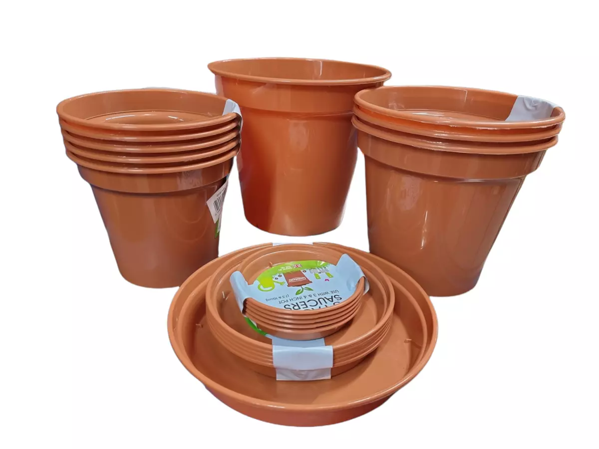 Plastic 2024 terracotta pots