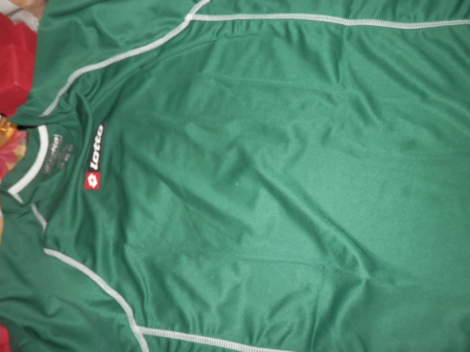 Lotto 足球 白色 意大利运动设计衬衫 尺寸 青少年 L — 第 3/3 张图片