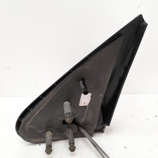 Retroviseur droit (ou coque) Mazda 121