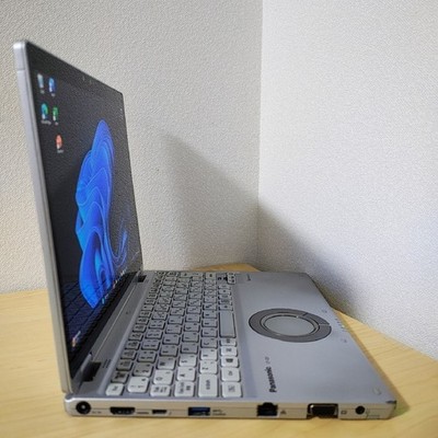 Panasonic Let's note CF-QV8 Core i5-8365U 8GB RAM 256GB SSD 2in1