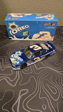 Action 1:24 Dale Earnhardt Jr #3 Oreo/Ritz Monte Carlo 2002 – MPN 102403 – Excel