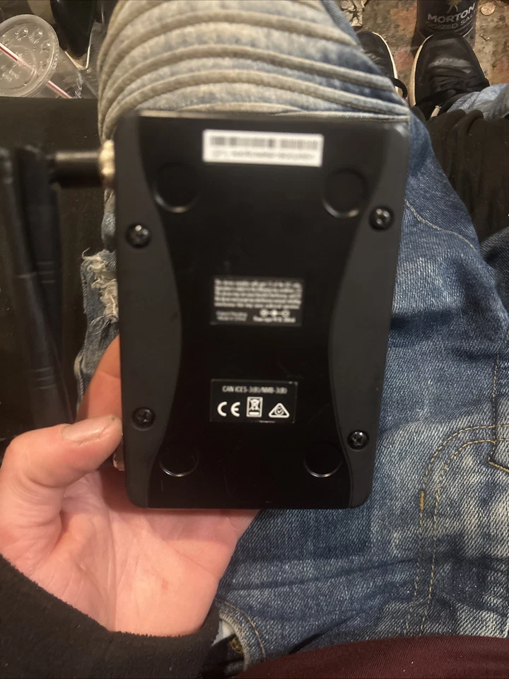 Line 6 Relay G50 Digital Guitar Wireless System Power Cord Not Included - Image 3 of 3