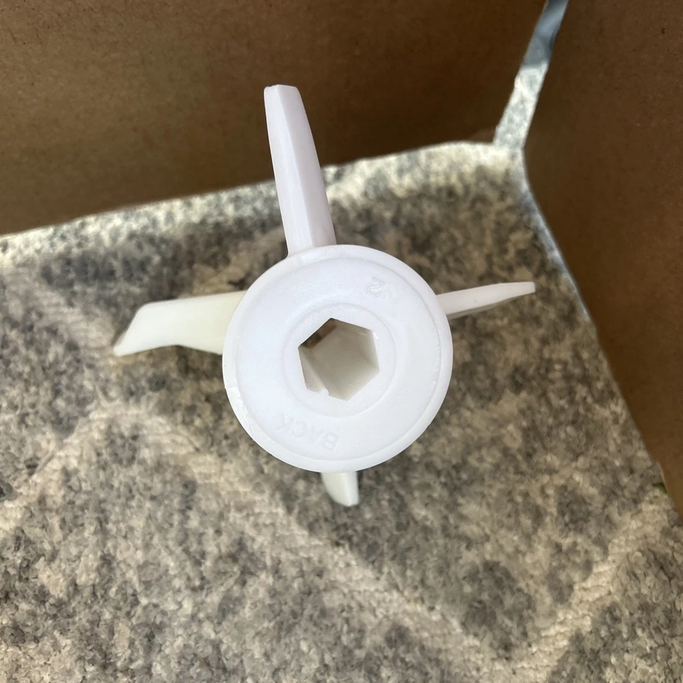 Ronco Popeil 7T99 Pasta Maker Machine Mixing Blade - Image 4 of 4