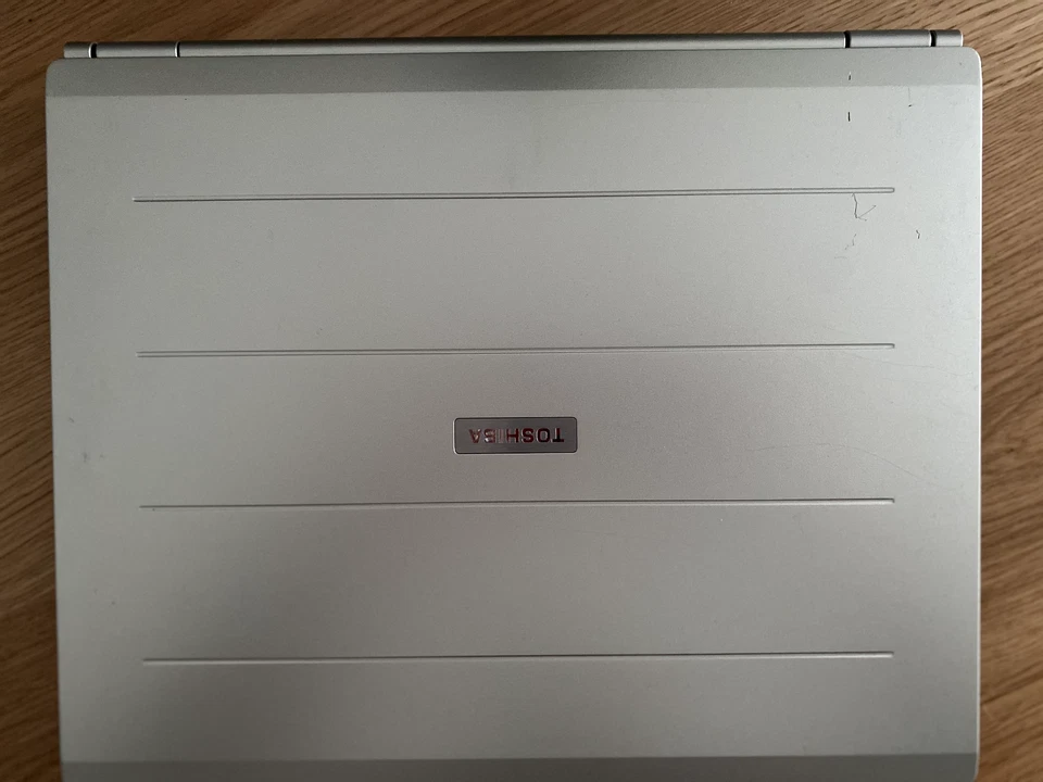 Toshiba Tecra S2 Miglior Gaming Laptop Windows 98! Geforce 6600 Dual Boot XP - Immagine 3 di 4