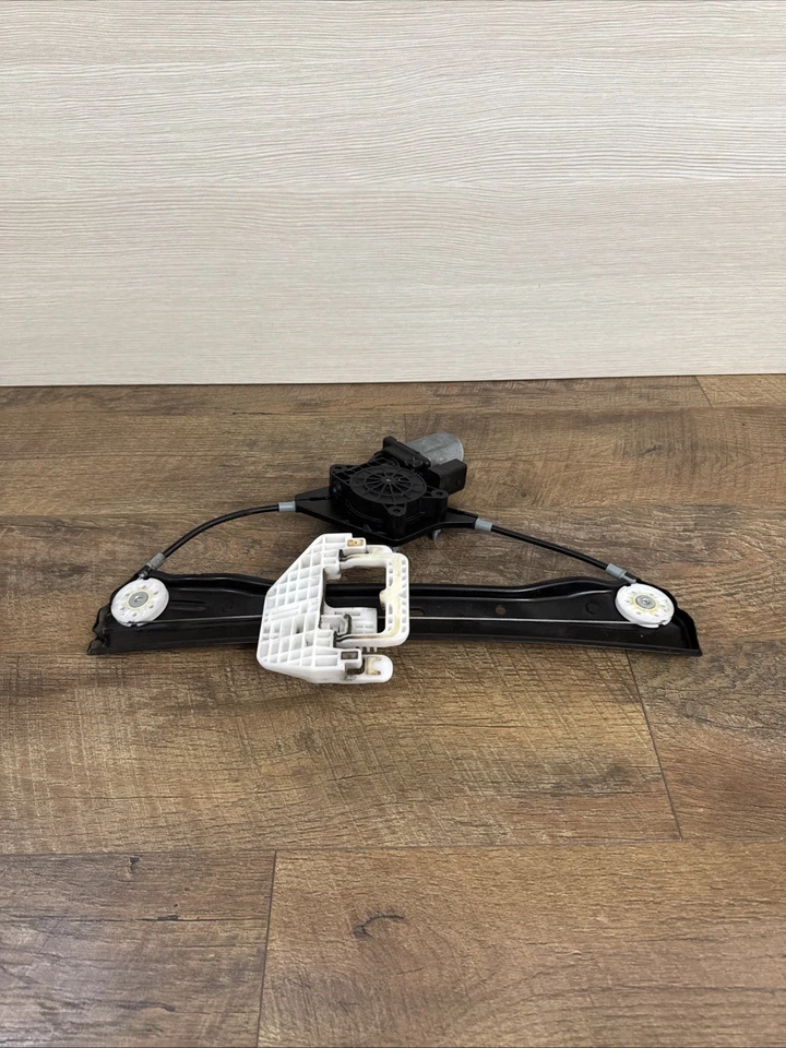 MINI COOPER COUNTRYMAN R60 2011-2016 REGULADOR VENTANA PUERTA TRASERA DERECHA OEM. Foto 4 de 4