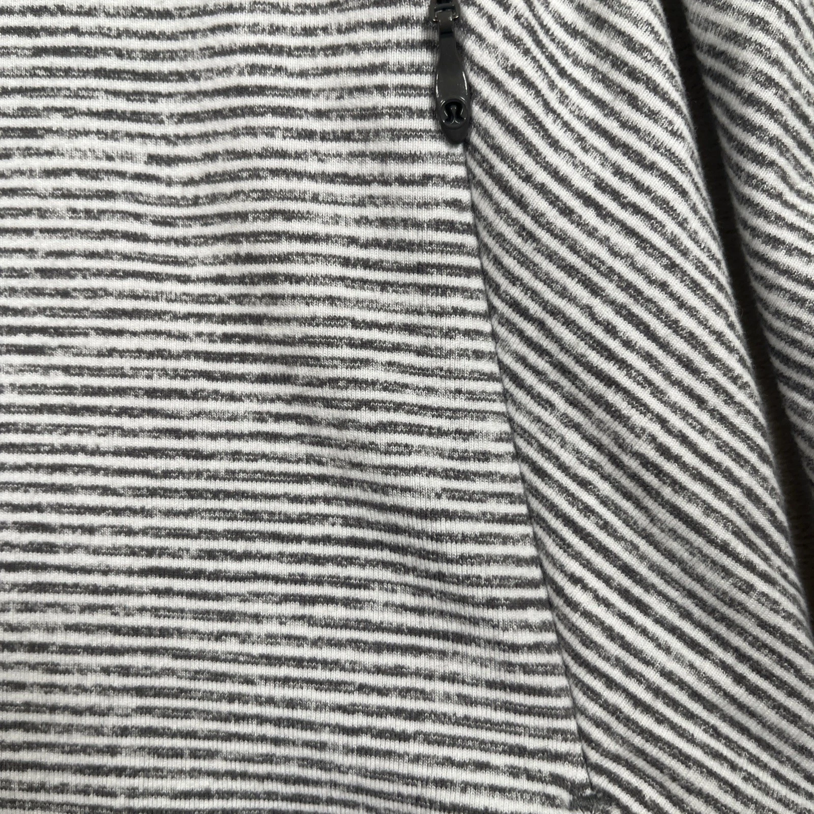 lululemon think fast tonka stripe heathered slate grey-white shirt