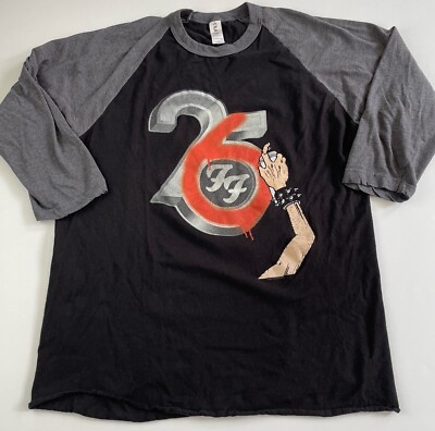 Foo Fighters 26th Anniversary 3/4 Sleeve Graphic T Shirt Size M Medium 2021