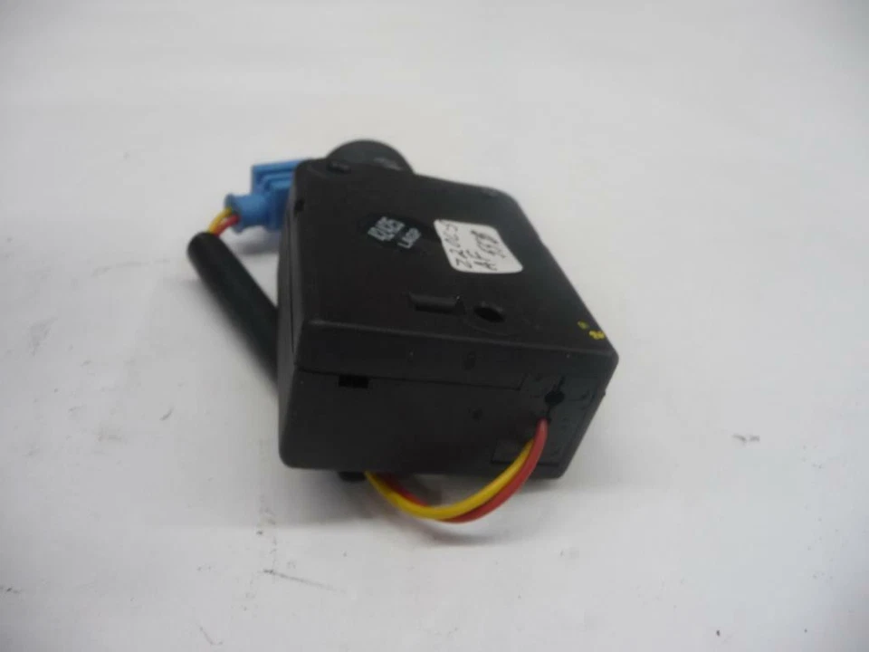 Motor actuador Mercedes Benz G550 2019-2021 A4639068502 OEM A1 Foto 4 de 4