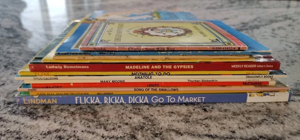 Classics Vintage Children's Books Lot Of 12 Classroom Homeschool Caldecott - Image 2 of 2