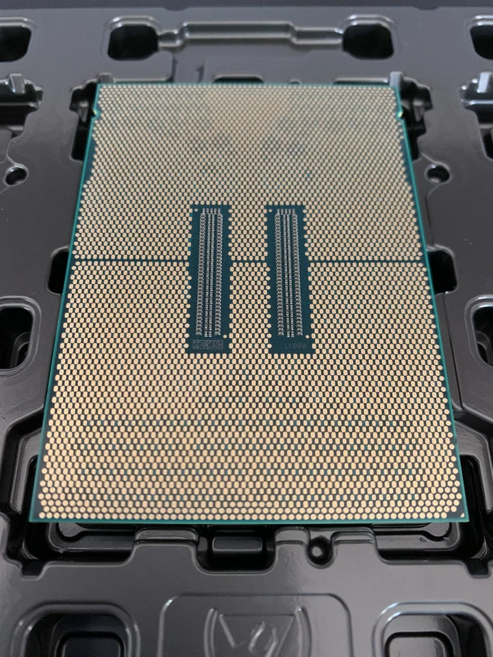 Intel Xeon w5-2455X SRM9G LGA4677 12-core 3.2GHz Processor - New - BX807132455X - Image 2 of 2