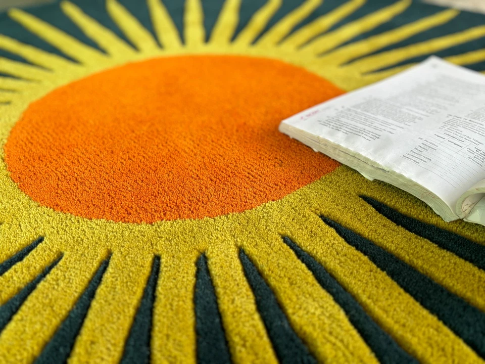 Sun Round Wool Rug 100% Woolen Area Rug For Hall Kitchen Living Room Bed Rom Rug - Image 2 of 4